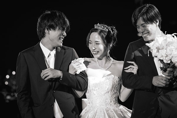 このアルバムを見る