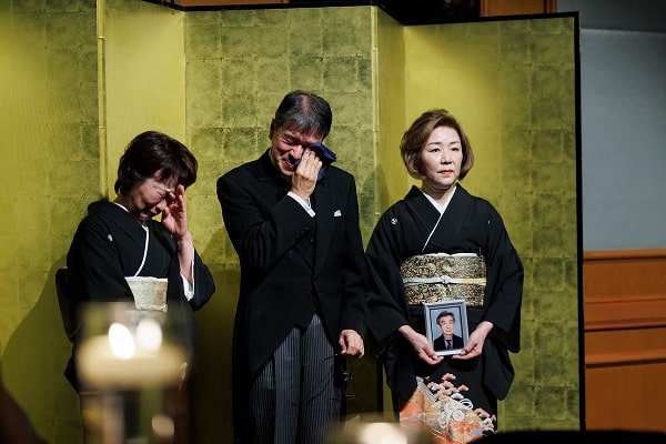 このアルバムを見る